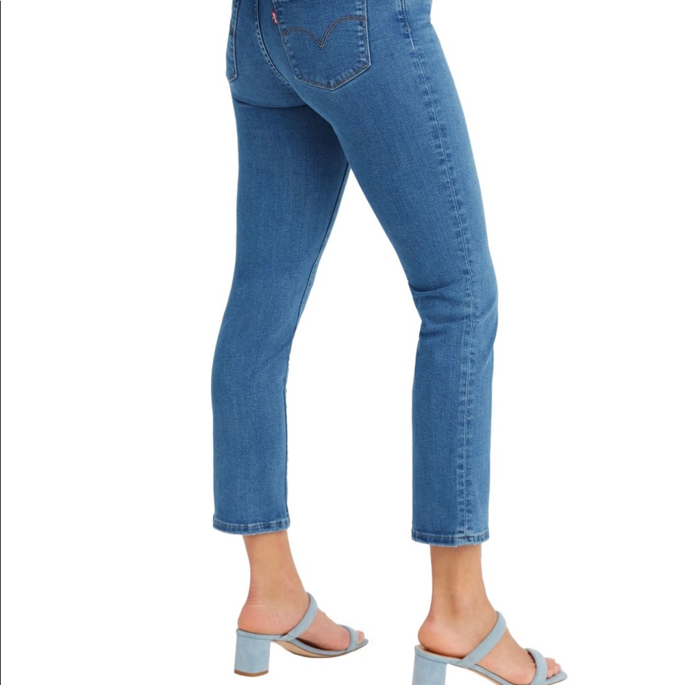 Levi 724 High-Rise Cropped Jeans